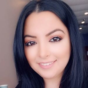 Meet your Posher, Martina